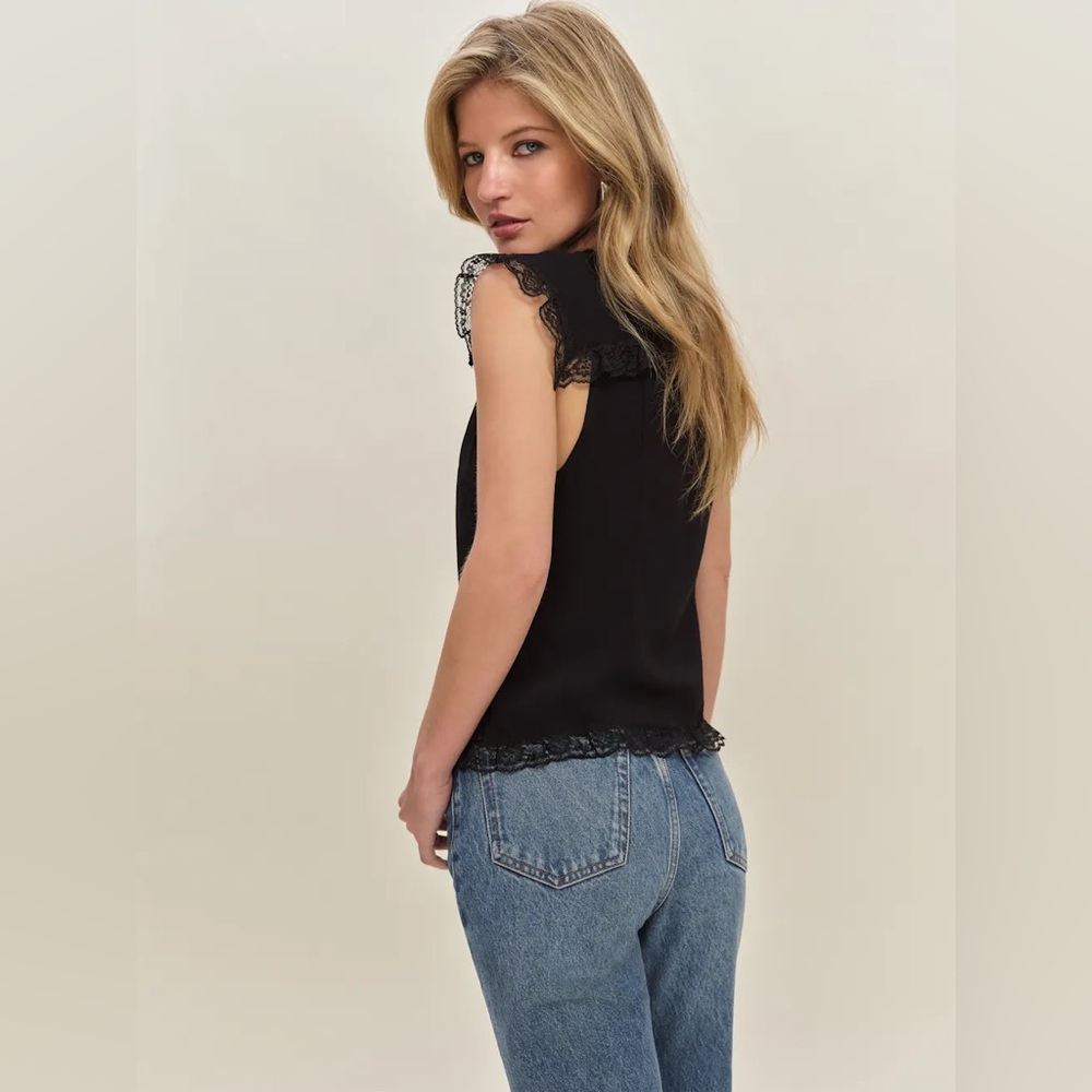 Reformation Clarisse Top in Black. Brand new without tags, never worn. - Picture 3 of 4